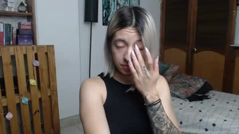 alicee_logan_ online show from July 8, 1:42 am