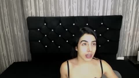alicee_moonn online show from July 7, 10:36 pm