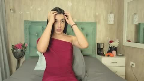 alicee_moonn online show from July 15, 10:58 pm
