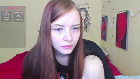 Snapshot of alicehariss chatting on September 13, 2:58 am Alie online show from September 13, 2:58 am