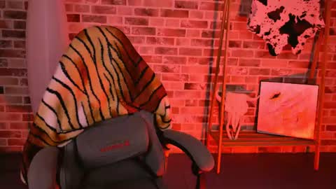 Alice online show from July 27, 6:11 am