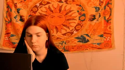 Alice online show from June 18, 9:36 am