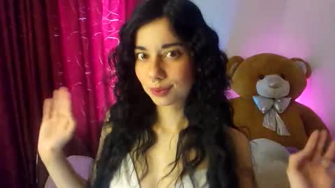 Alicekingdom online show from May 25, 9:32 pm