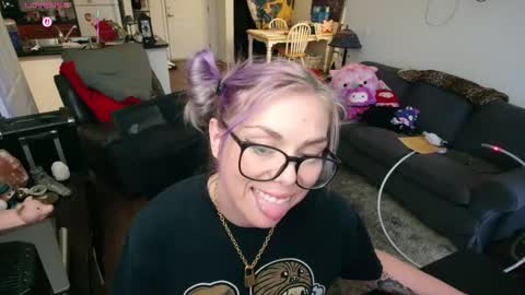 Alice Liddell online show from May 5, 1:23 am