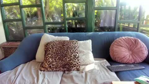alicemrtnzz online show from July 14, 2:33 pm