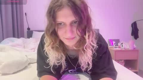 AlicePinkhead online show from November 7, 9:56 am