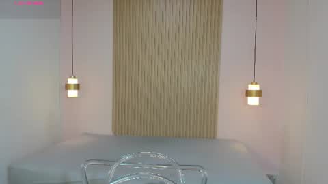 AliceRoss online show from August 3, 9:32 pm