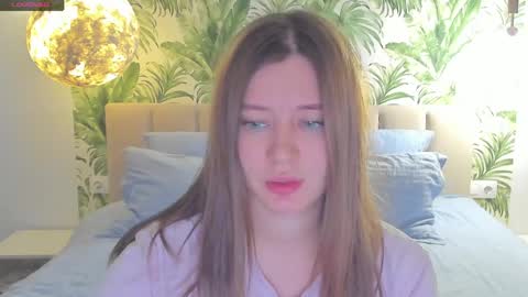 Alice online show from May 11, 2:56 pm