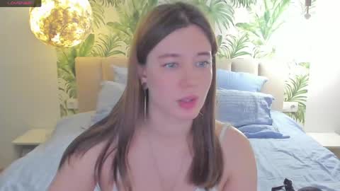 Alice online show from May 4, 4:13 pm