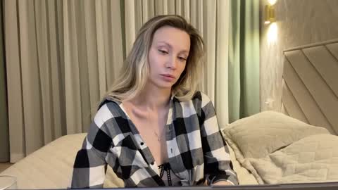 Alice online show from January 18, 10:39 pm