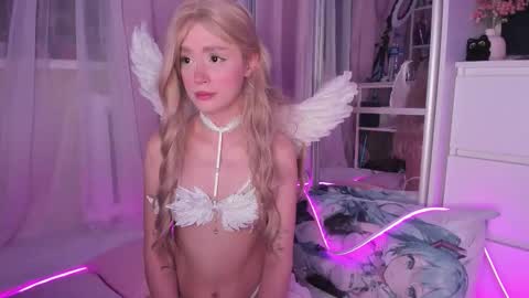 from wonderland online show from November 2, 3:56 pm