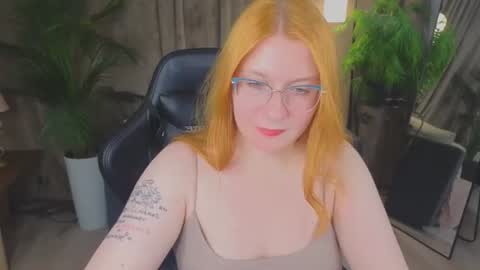 Alice online show from June 23, 9:43 pm