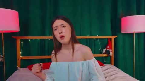 alicezimmer online show from February 16, 8:07 pm