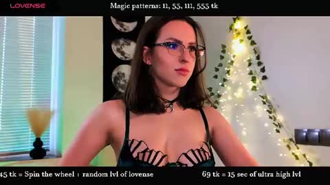 Alicia online show from June 17, 4:34 pm
