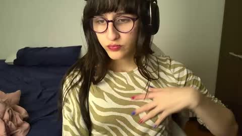 Alice online show from January 6, 4:15 am