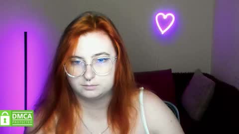 Alicia online show from October 2, 11:31 am