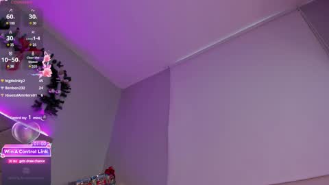 Alicia online show from December 29, 6:49 pm