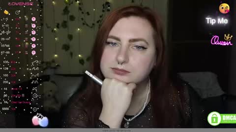 Alicia online show from April 26, 1:42 pm