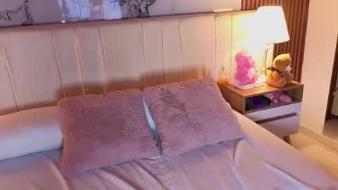 LUNA online show from February 6, 12:19 pm