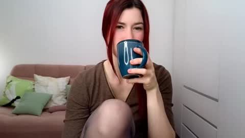 alicianoveli online show from November 13, 5:32 am