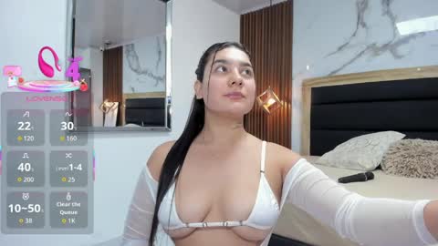 ALICIA  online show from April 27, 7:22 pm