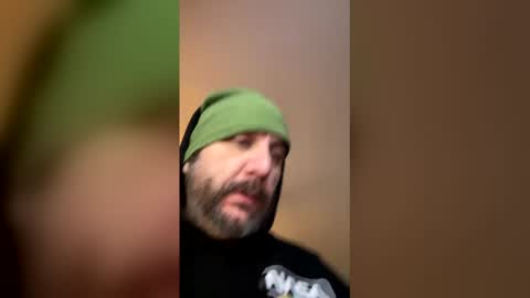 alienmancer online show from December 15, 12:06 am