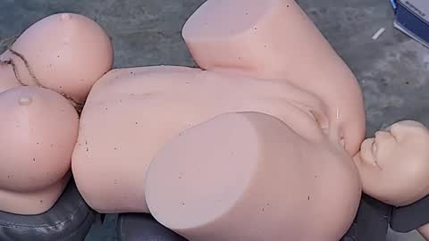 Doll Destroyer online show from November 26, 4:15 pm