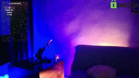 AlikaLuna online show from November 24, 2:05 pm