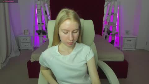 Alina online show from April 26, 1:42 pm