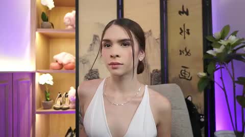 Alina Bennet online show from July 3, 11:48 am
