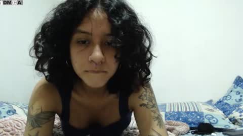  Ali  online show from February 25, 1:53 am