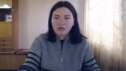 AlinaxJames online show from May 1, 11:48 am