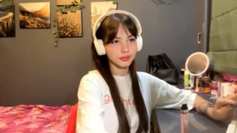 Snapshot of alinedifede chatting on October 9, 12:32 pm Alice online show from October 9, 12:32 pm