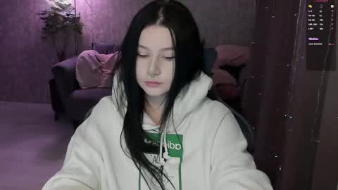 Aline Greeeen online show from February 5, 7:01 am