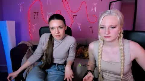 Alira online show from March 18, 9:48 am