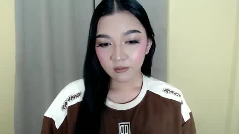 Shanti xhey online show from March 11, 8:30 am