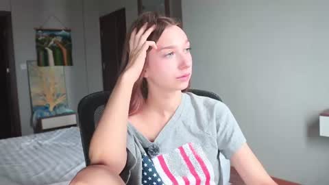 Alice                                   Fansly Alisa01 online show from July 15, 3:23 am