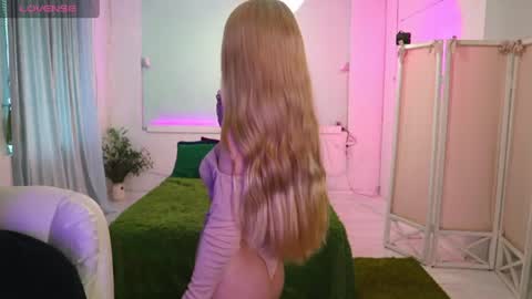 Alisa Aleks online show from June 13, 2:05 pm