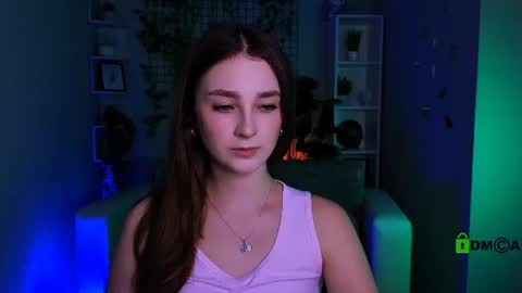 Alisa online show from June 19, 7:09 pm