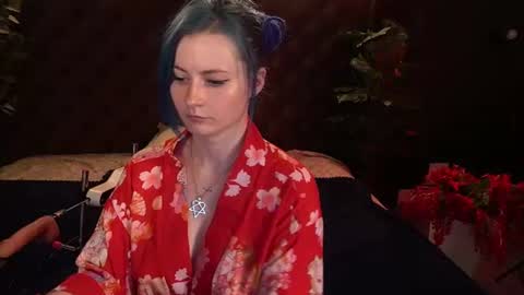 alisagrace online show from June 18, 12:32 pm