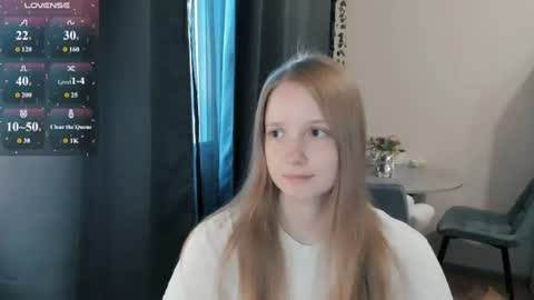 Alya online show from July 30, 5:13 pm