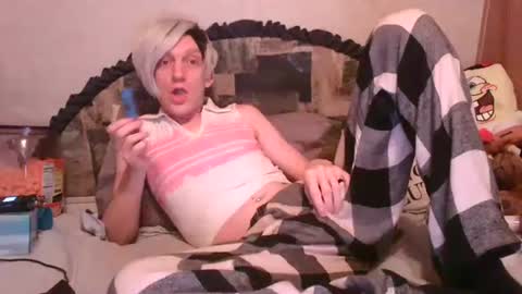 Alisha online show from September 30, 11:42 am