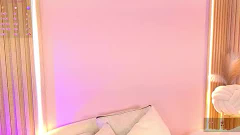 Alison online show from March 11, 6:44 pm