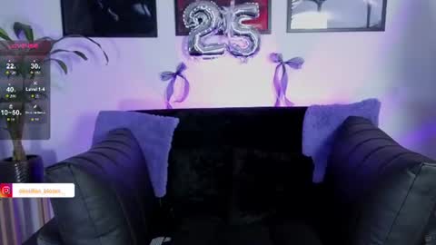 alison_wynter online show from June 18, 4:40 am