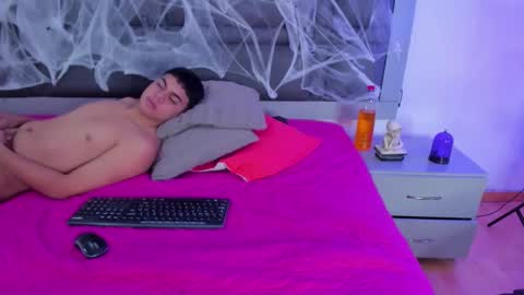 aliss_aron online show from October 18, 12:31 pm