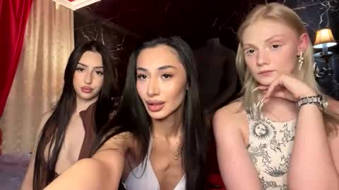 Alissa online show from January 15, 2:15 pm