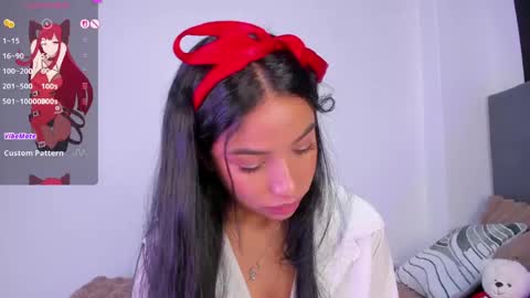 alissarose_1 online show from June 7, 1:11 am