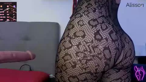 alisson0002 online show from November 3, 9:05 pm