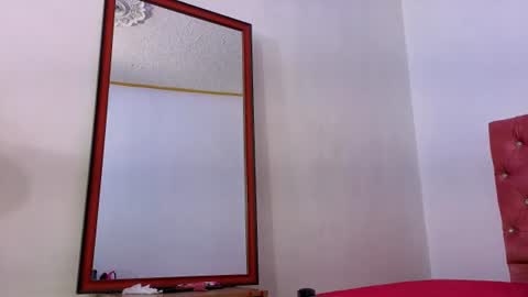 alisson0002 online show from June 21, 12:33 pm