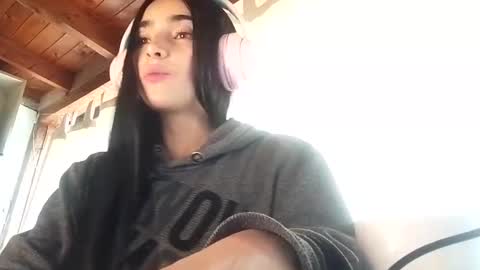 Alisson369  online show from February 11, 7:27 pm